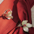 Load image into Gallery viewer, Holly Napkin Rings